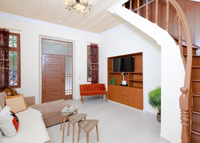 Kolonaki Corner * Родос