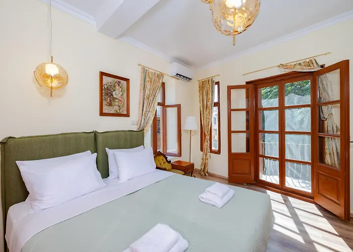 Kolonaki Corner Tatil Evi