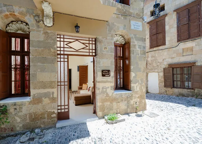 Kolonaki Corner